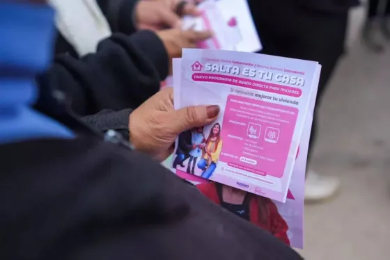 Entregaron vouchers a beneficiarias del programa "Salta es tu Casa"