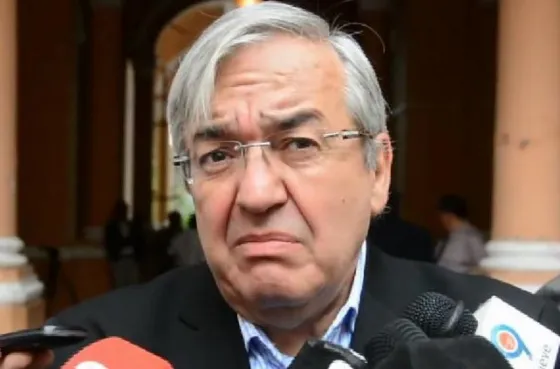 Manuel Santiago Godoy no tiene favoritos en las PASO