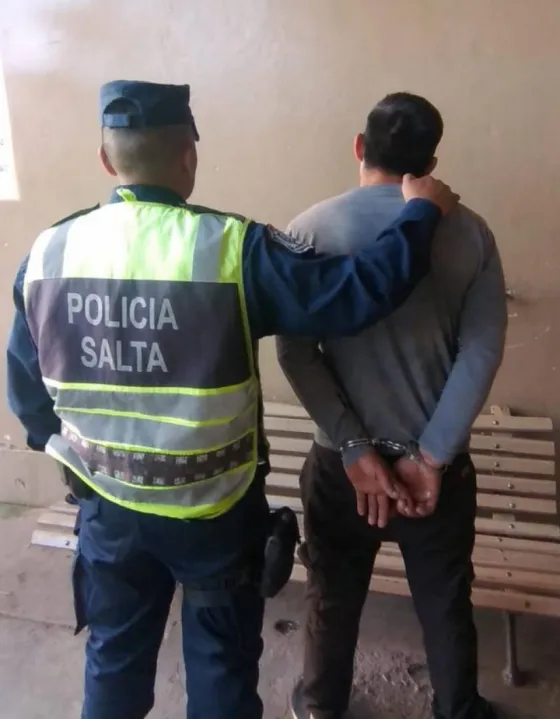 Detuvieron a una persona con pedido de captura