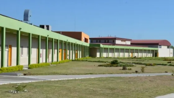 El pabellón de varones de la cárcel federal de Güemes superó su capacidad