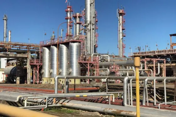 El sector de refinerías prepara una manifestación en Piquirenda
