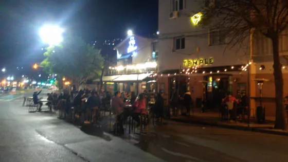 Orden de detención para el hombre que efectuó disparos en un bar