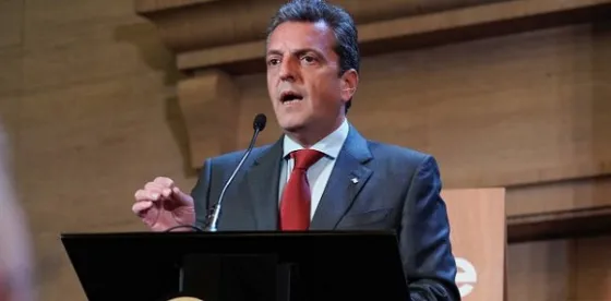 Massa anunció un dólar diferencial para todo el sector exportador