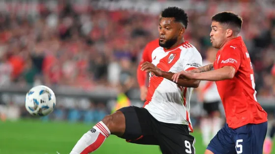 River goléo a independiente y es nuevo líder del grupo A