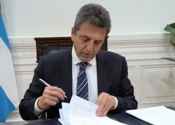 Massa anunció medidas para discapacidad y cambio de programas sociales a empleo