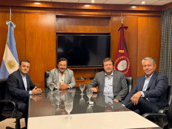 Sáenz se reunió con gobernadores de Misiones, Río Negro y Neuquén