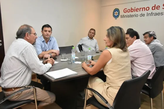 El gobierno informó que en cuatro años se ejecutaron 2.100 obras públicas