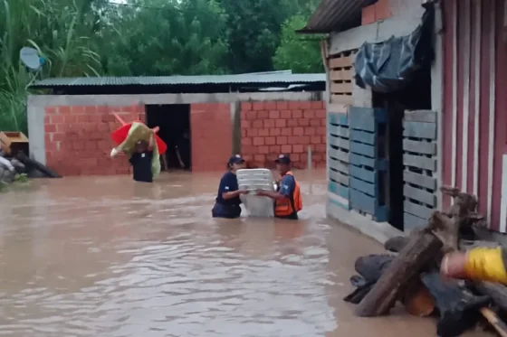 Histórica crecida del río Bermejo en 25 años