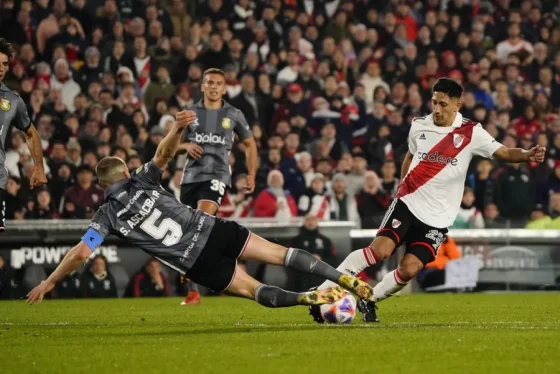 River y Estudiantes jugarán el 13 de marzo por la Supercopa Argentina