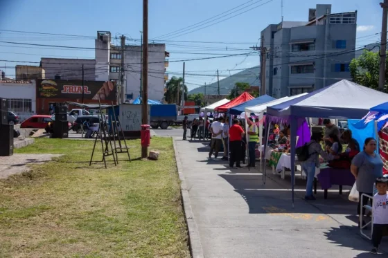 Un espacio verde recuperado funcionará como paseo de compras