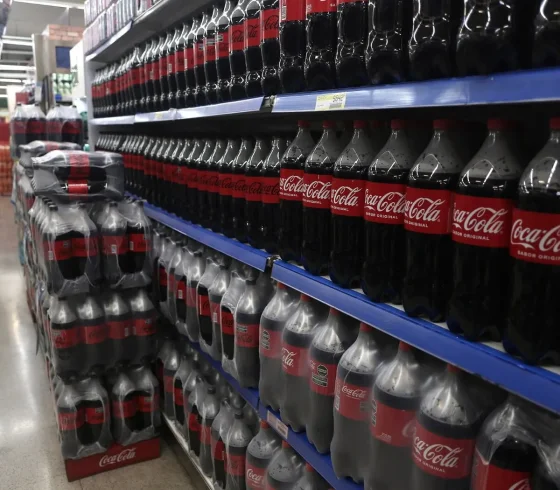 Por primera vez en su historia, Coca Cola rematará sus productos