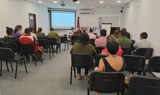 El fiscal González recibió a familiares y víctimas del siniestro en av. Paraguay