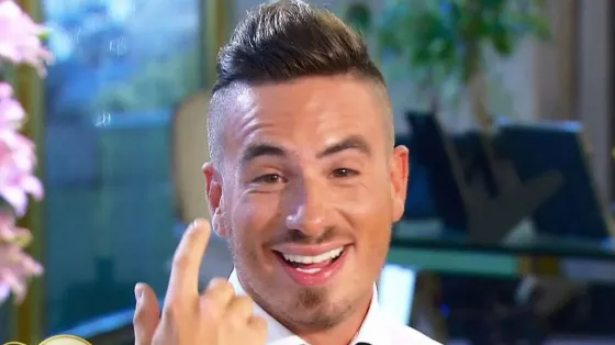 Escracharon a Fede Bal a los besos en un boliche con...