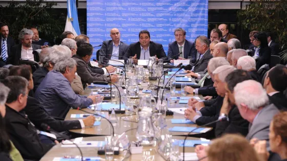 Unilateralmente determinaron el monto del salario mínimo