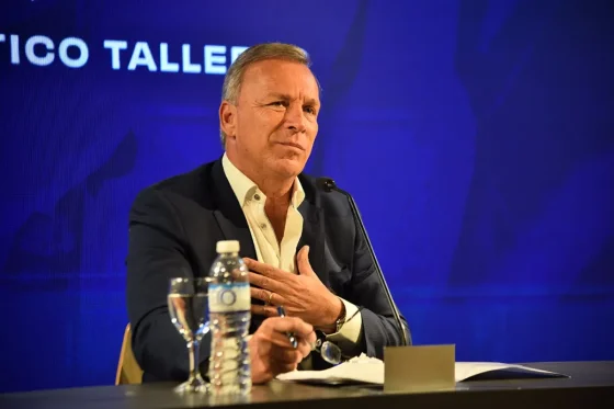 El presidente de Talleres apuntó contra "Chiqui" Tapia