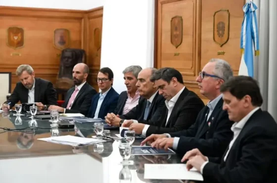Francos y Caputo se reunieron con gobernadores tras el anuncio del Presupuesto 2025