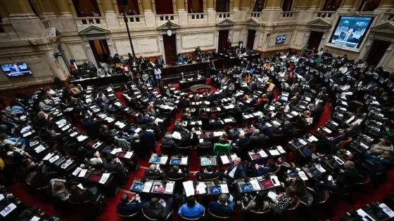 Acuerdo para dictaminar el proyecto de Boleta Única y sesionar junto a Ficha Limpia