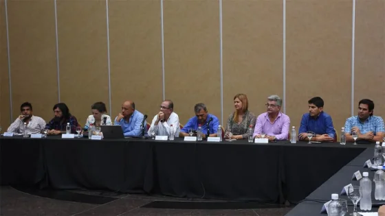 Paritarias: el Ejecutivo presentará la semana que viene una propuesta para cerrar el año