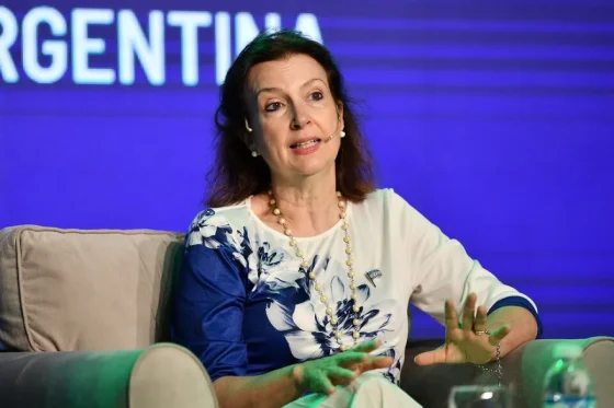 El Gobierno mencionó a las Islas Malvinas como “Falklands” en un comunicado, pero Mondino lo niega