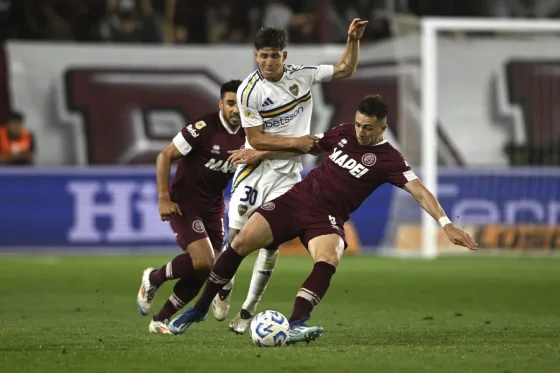 Boca perdió con Lanús y no levanta cabeza