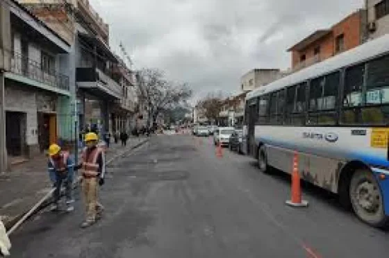 Desde hoy se anulan las paradas de colectivos de Av. San Martín entre Ituzaingó y Pellegrini