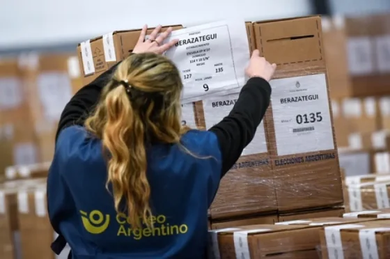Manuel Adorni anuncia la desregulación del Correo Argentino