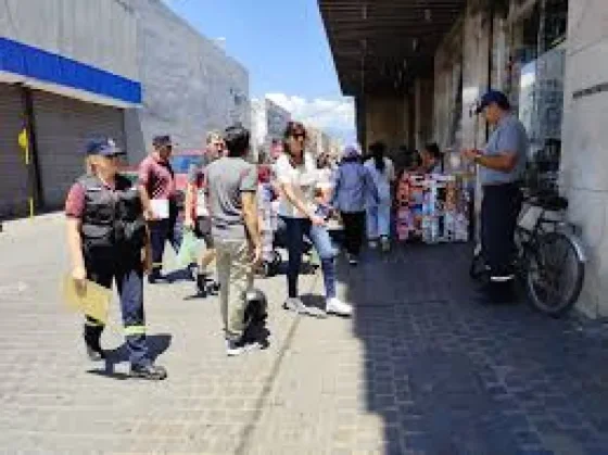 Operativo: el municipio intensifica los controles en el microcentro