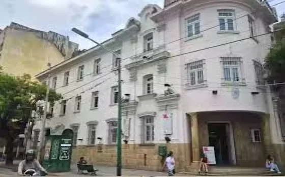 Suman talleres y teatro en la Biblioteca Provincial para disfrutar este verano