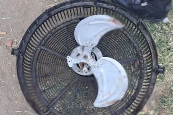 Un hombre murió tras el impacto en su pecho de un aspa de un ventilador