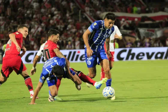 Reparto de puntos en Mendoza entre River y Godoy Cruz