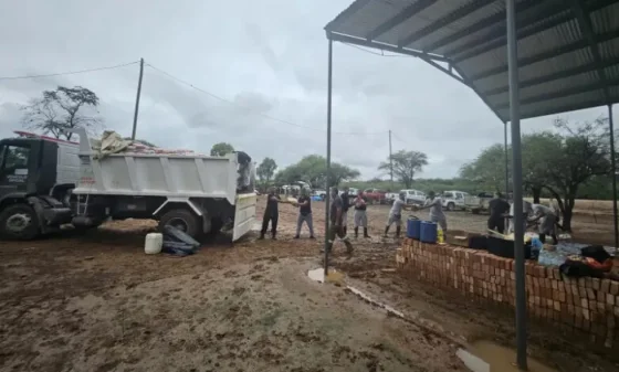 Trasladan de forma preventiva y voluntaria a pobladores de Hito 1 y Santa María