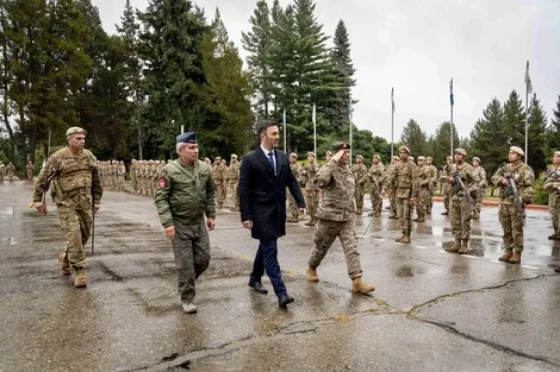 Investigan el posible hackeo de los datos de 50 mil militares del Ejército