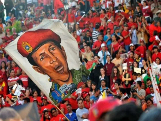 Grupos de choque Chavistas toman por la fuerza y sitian la Asamblea Nacional Venezolana