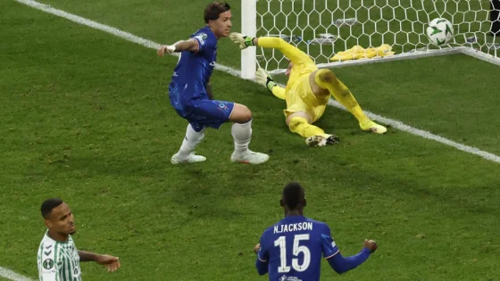 Chelsea venció 4 a 1 al Betis y se consagró campeón de la Conference League