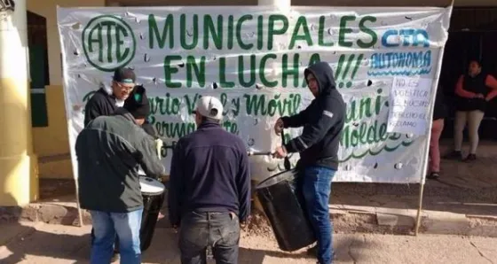 Paro municipal en  Coronel Moldes