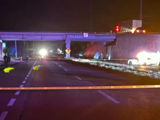 Encuentran 20 cuerpos, algunos decapitados, en una autopista de Sinaloa