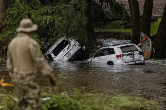 Inundaciones en Texas: 80 muertos y más de 40 desaparecidos