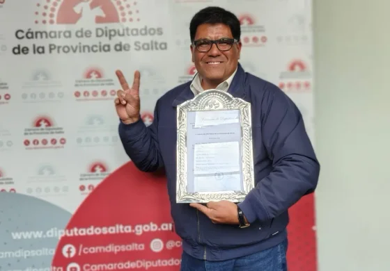 Reconocimiento en Diputados a Oscar "Kenny" Serrano, movilero de FM Capital