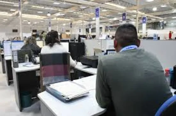 Empleados municipales tendrán un aumento salarial del 14%