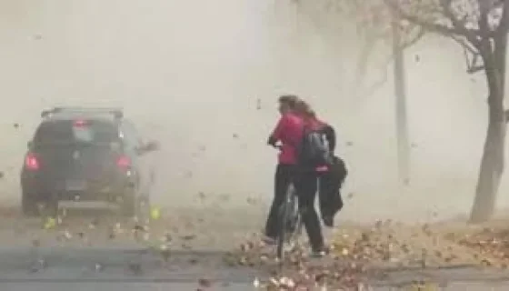 Alerta amarilla por fuertes vientos y Zonda en distintas zonas de Salta