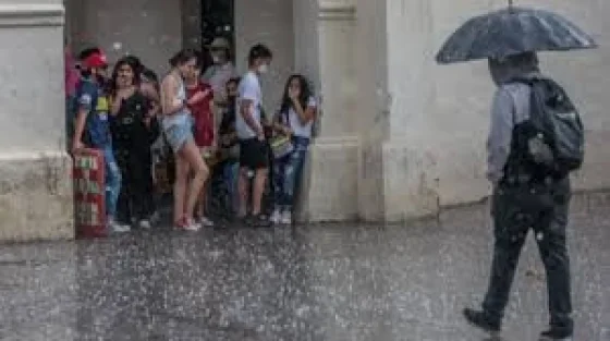 Alerta amarilla por lluvias para la región centro y sur de la provincia