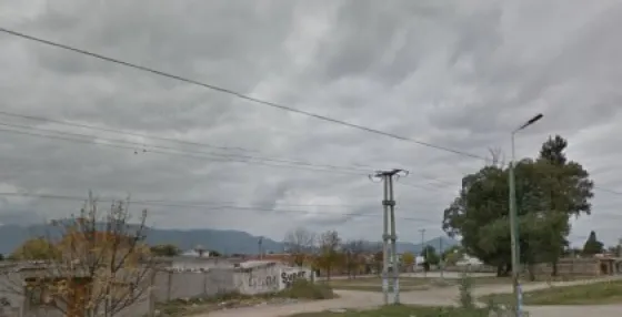 Les cortaron la luz a pesar de que solo adeudaban un mes de servicio