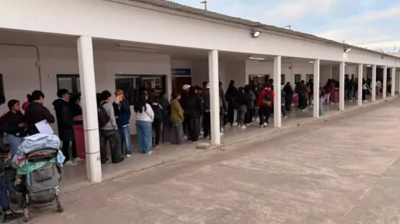 Con gran convocatoria, iniciaron las inscripciones para la Escuela de Peluquería y Barbería