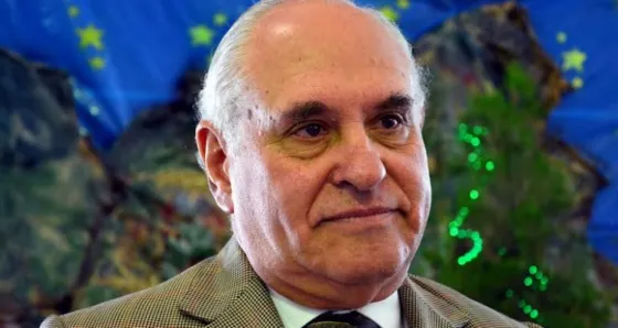 “Flores está en campaña política y usa a los carreros para ese fin”