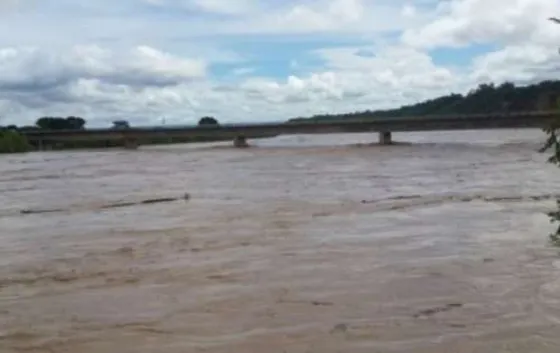 Intentaron pasar más de 15 kilos de cocaína en el Río Bermejo