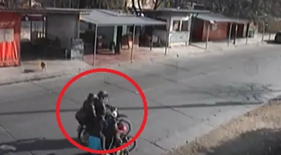 Cuatro chicos con actitud sospechosa circulaban por zona sur