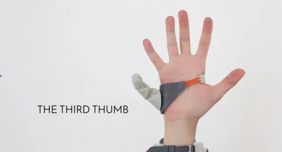 El revolucionario tercer pulgar electrónico. Video