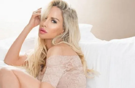 Luciana Salazar mostró la panza de la mujer que lleva a su hija