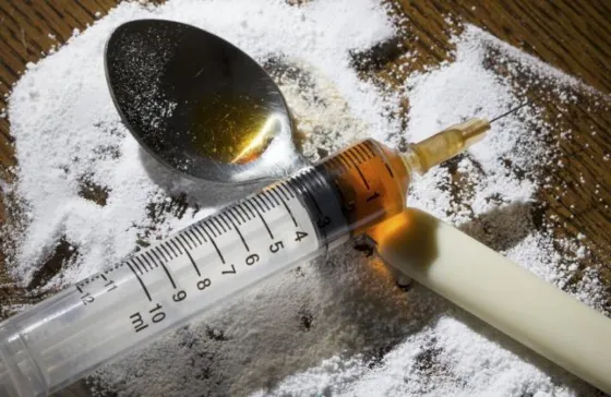 "Zombi" por la heroína : Las impactantes fotos del cambio de una madre adicta