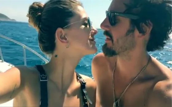 La China confirmó su embarazo. Video